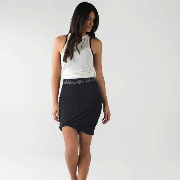 Lululemon Rare Inner Essence Skirt Black High Rise Slate Drape Stretch Size 6 - Picture 12 of 12
